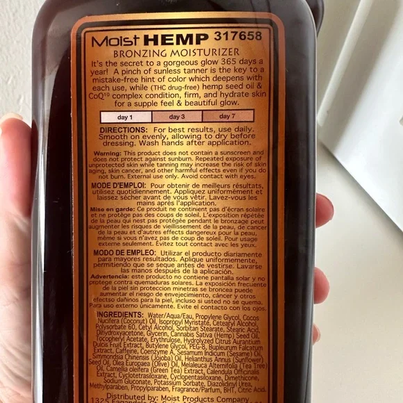 Moist Hemp Bronzing Moisturizer - Picture 3 of 3